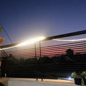 Aparthotel Shri Homes