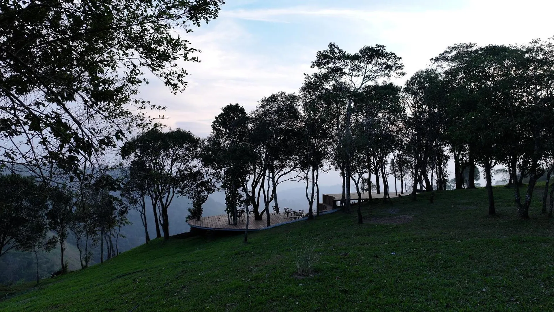 ***** Hotel Blanket Days Resort And Spa Thekkady India